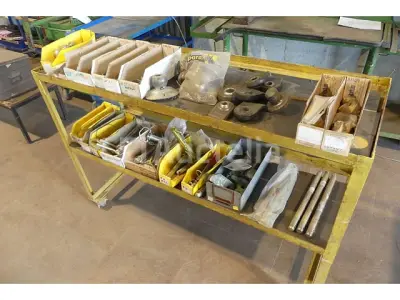 Accessoires voor Hefarmen – kavel bij Auctelia, Binche