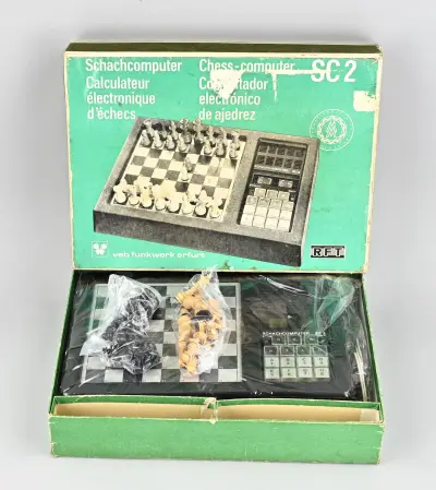 Schaakcomputer (nieuw in doos) – kavel bij Twents Veilinghuis