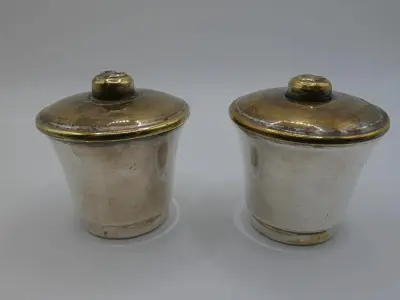 Vintage metalen peper- en zoutstel van V.D. Broek – kavel bij De Kringwinkel, Diest