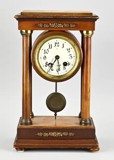 Pfeilkreuz portaalklok, 1900 – kavel bij Twents Veilinghuis