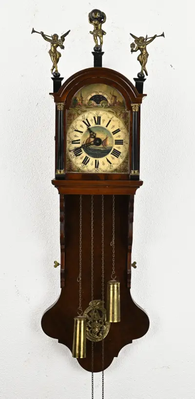 Friese staartklok, 107 cm – kavel bij Twents Veilinghuis