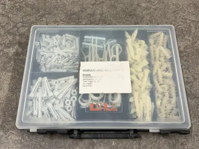 Mobil Plastic pluggen assortimentdoos – kavel bij XL Auctions
