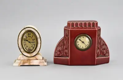 2x Klok/wekker – kavel bij Twents Veilinghuis
