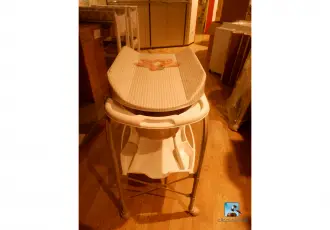 Table à langer avec baignoire – kavel bij Clicpublic
