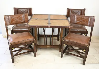 Eethoek (tafel + 4 stoelen) – kavel bij Twents Veilinghuis