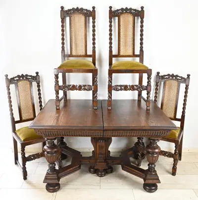 Franse tafel + 4 stoelen – kavel bij Twents Veilinghuis