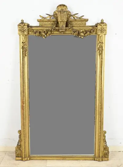 Spiegel met kroon, 150 x 85 cm – kavel bij Twents Veilinghuis