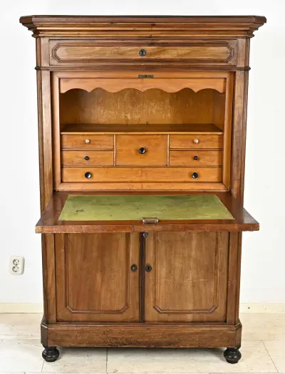 Noten secretaire, 1870 – kavel bij Twents Veilinghuis