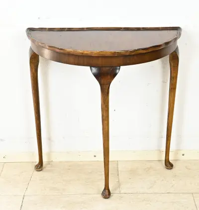Wandtafel (noten) – kavel bij Twents Veilinghuis