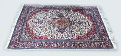 Perzische loper, 222 x 140 cm. * – kavel bij Twents Veilinghuis
