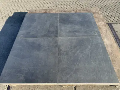 153,6 M2 Keramische Tegel Slate 80x80x2 Cm – kavel bij XL Auctions