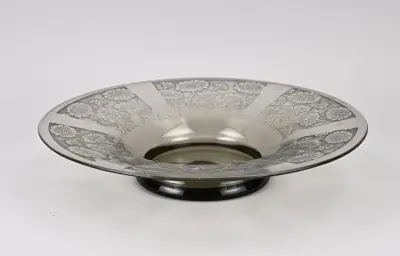 Glazen schaal Ø 37 cm – kavel bij Twents Veilinghuis
