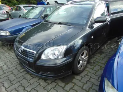 1 Toyota Avensis 2,2 D-CAT – kavel bij Zoll-Auktion, Siegen