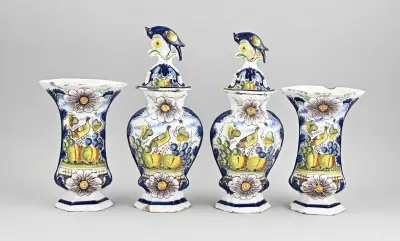4-Delig Delfts kaststel, H 25 - 38 cm – kavel bij Twents Veilinghuis