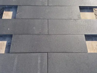 34,56 M2 Betontegel Black 30x120x6 Cm – kavel bij XL Auctions