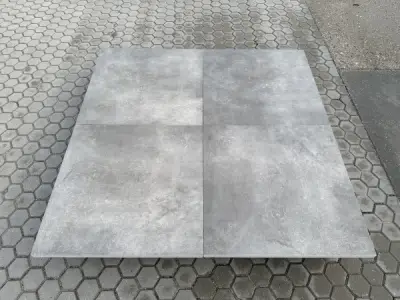 32,34 M2 Keramische Tegel Taupe 70x70x3,2 Cm – kavel bij XL Auctions