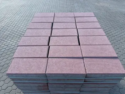 11 M2 Betontegel Rood Met Facet 30x15x8 Cm – kavel bij XL Auctions