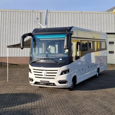 Camper, Morelo, Palace 90M, 2021 – kavel bij Domeinen Roerende Zaken, Soesterberg
