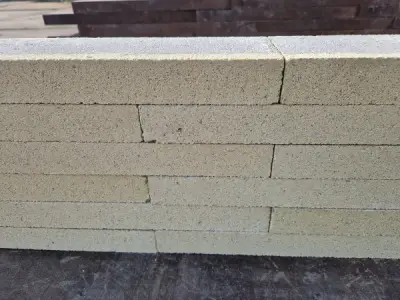 672x Muurblok Cream 59,5 Cm – kavel bij XL Auctions