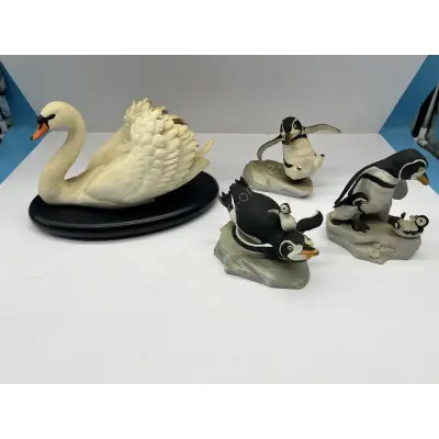 Posten Porzellanfiguren – kavel bij Luedtke Versteigerungen, Berlin