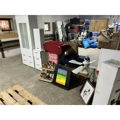 Posten Räumungsgut – kavel bij Luedtke Versteigerungen, Berlin