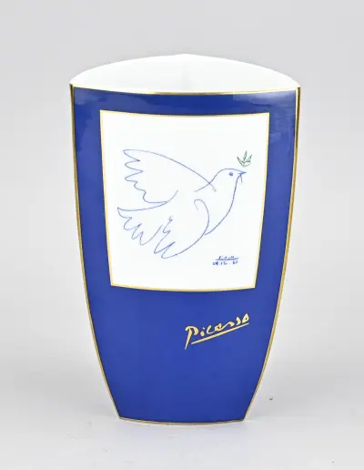Tettau Pablo Picasse vaas, H 18,2 cm – kavel bij Twents Veilinghuis