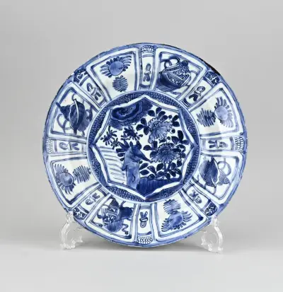 Chinees bord Ø 29,5 cm – kavel bij Twents Veilinghuis