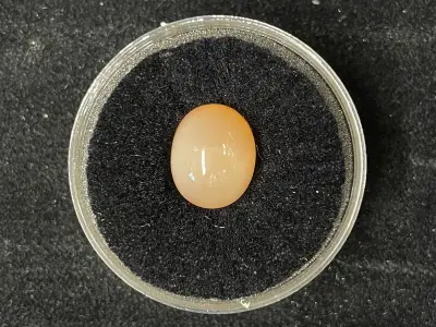 Edelsteen - Oranje edelsteen – kavel bij Onlineveilingmeester