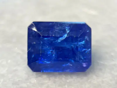 Tanzaniet - 6.77 carat natuurlijke tanzaniet – kavel bij Onlineveilingmeester