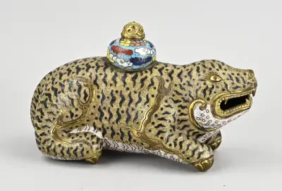 Cloisonné figuur (tijger) – kavel bij Twents Veilinghuis
