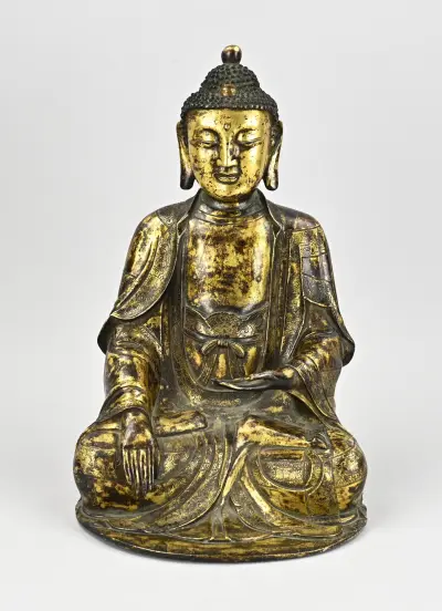 Chinese bronzen boeddha, H 35,5 cm – kavel bij Twents Veilinghuis
