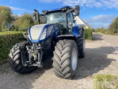 Traktor New Holland T7.2445 AC Stage V (2021) – kavel bij Blinto, Achern