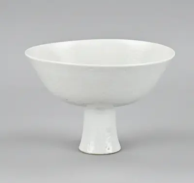 Blanc de Chine stemcup Ø 16,2 cm – kavel bij Twents Veilinghuis