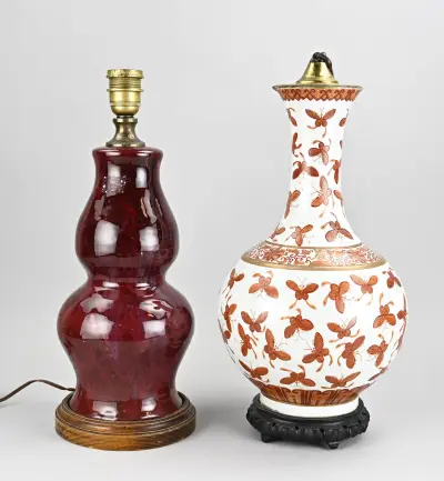 2x Chinese vaaslamp, H 47 - 48 cm – kavel bij Twents Veilinghuis