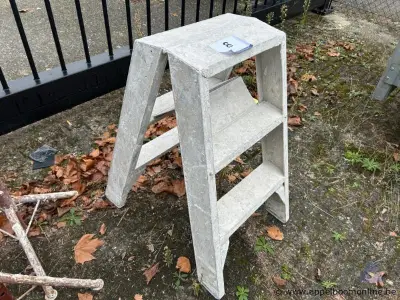 Aluminium opstapje met 3 treden – kavel bij Appelboom