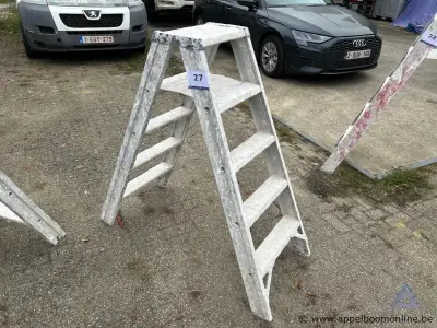 Aluminium dubbele opstapladder met 5 treden – kavel bij Appelboom