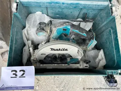 Accu cirkelzaag Makita DHS680, zaagbladdiameter 165 mm, inclusief koffer. Werking niet gekend – kavel bij Appelboom
