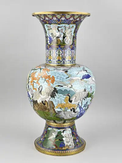 Grote cloisonné vaas, H 64 cm – kavel bij Twents Veilinghuis