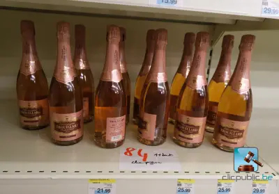 Partij champagneflessen – kavel bij Clicpublic