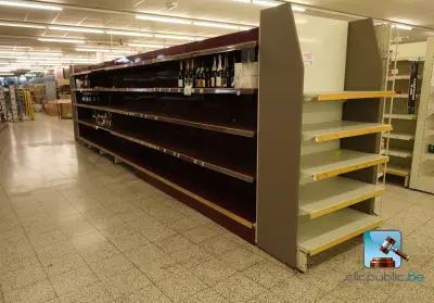 Dubbele rekken – kavel bij Clicpublic, Châtelet