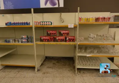 Set met bier en glazen – kavel bij Clicpublic, Châtelet