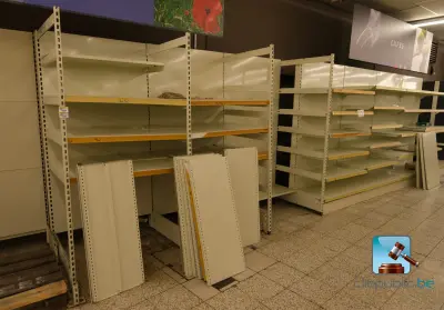 Set van planken – kavel bij Clicpublic, Châtelet