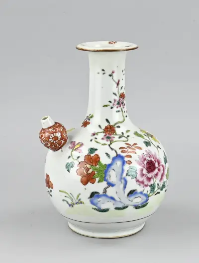 Chinese ghendi, H 23 cm – kavel bij Twents Veilinghuis