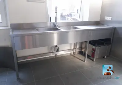 Dubbele wastafel – kavel bij Clicpublic