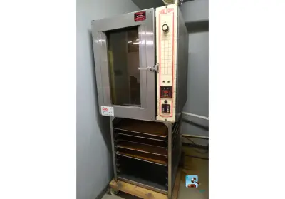Oven met standaard – kavel bij Clicpublic, Châtelet