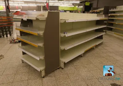 Dubbele rekken – kavel bij Clicpublic, Châtelet