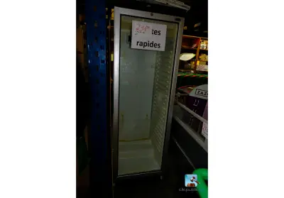Gekoelde kast – kavel bij Clicpublic, Châtelet