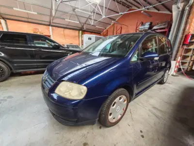 Volkswagen Touran 2004 – veiling bij Auctionline, Turnhout