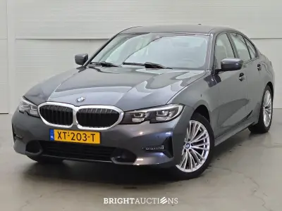 BMW 320i 3-serie Executive Edition 184pk 2019 (Origineel-NL) 3-Serie, XT-203-T – kavel bij Bright Auctions