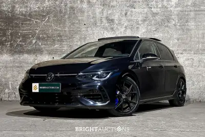 Volkswagen Golf R 4Motion 2.0 TSI 320pk 2022 AKRAPOVIC, T-489-XZ – kavel bij Bright Auctions